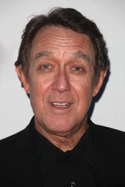 Larry Pine