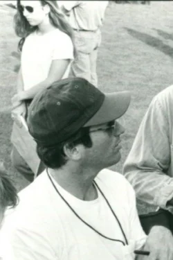 Robert LoCash